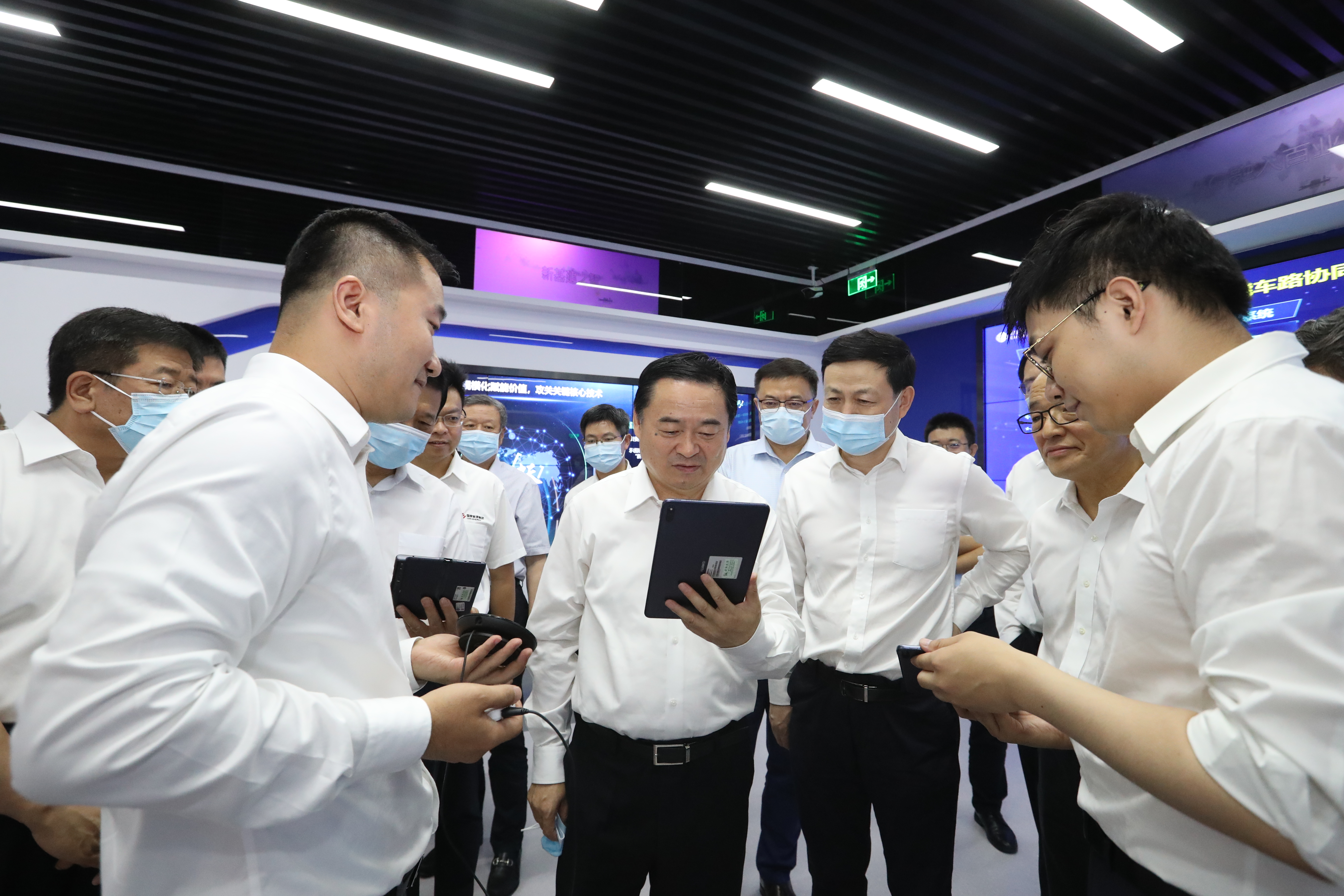 郝鵬、國資、央企、國資委、書記、主任、國企、企業改革