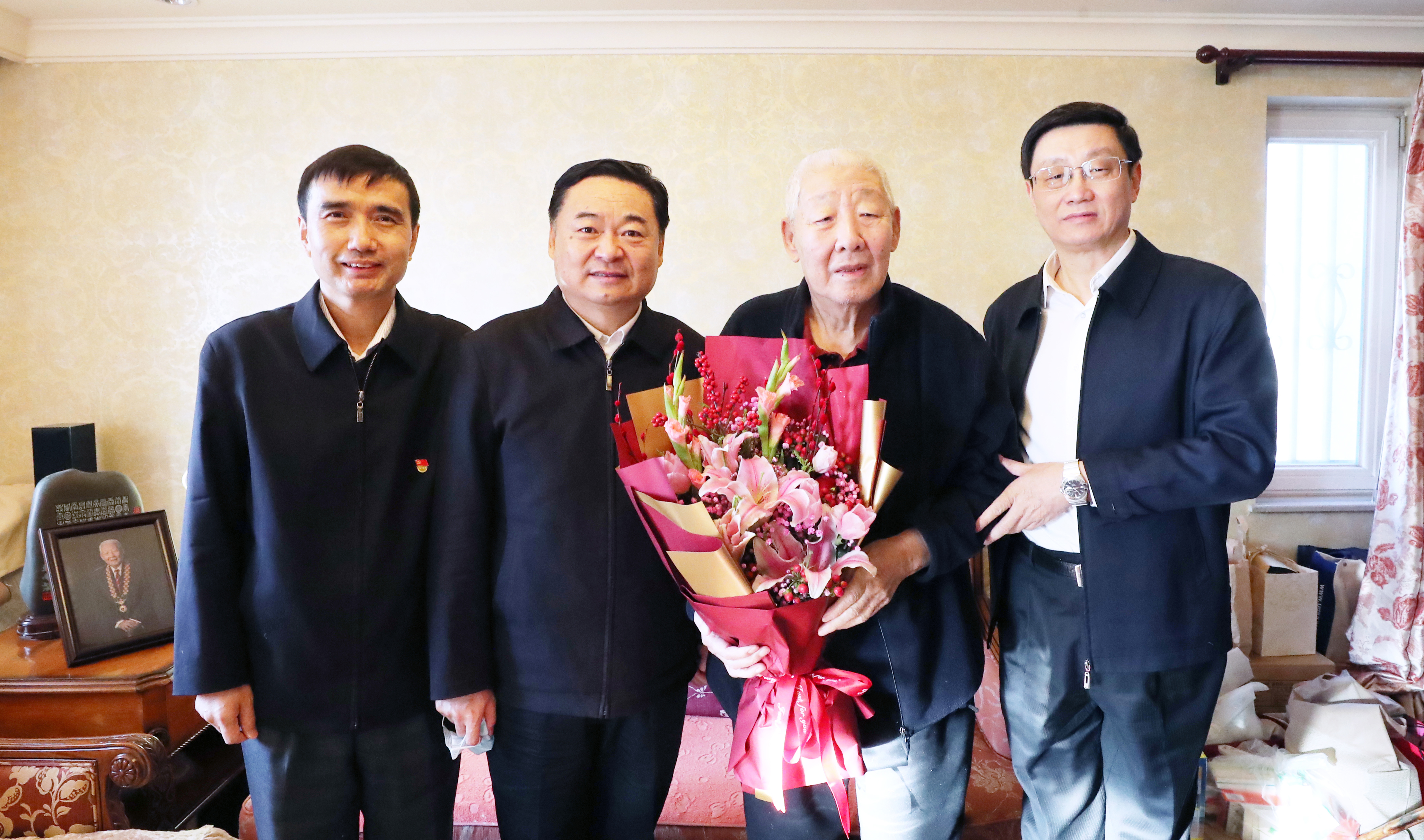 郝鵬、國資、央企、國資委、書記、主任、國企、企業改革